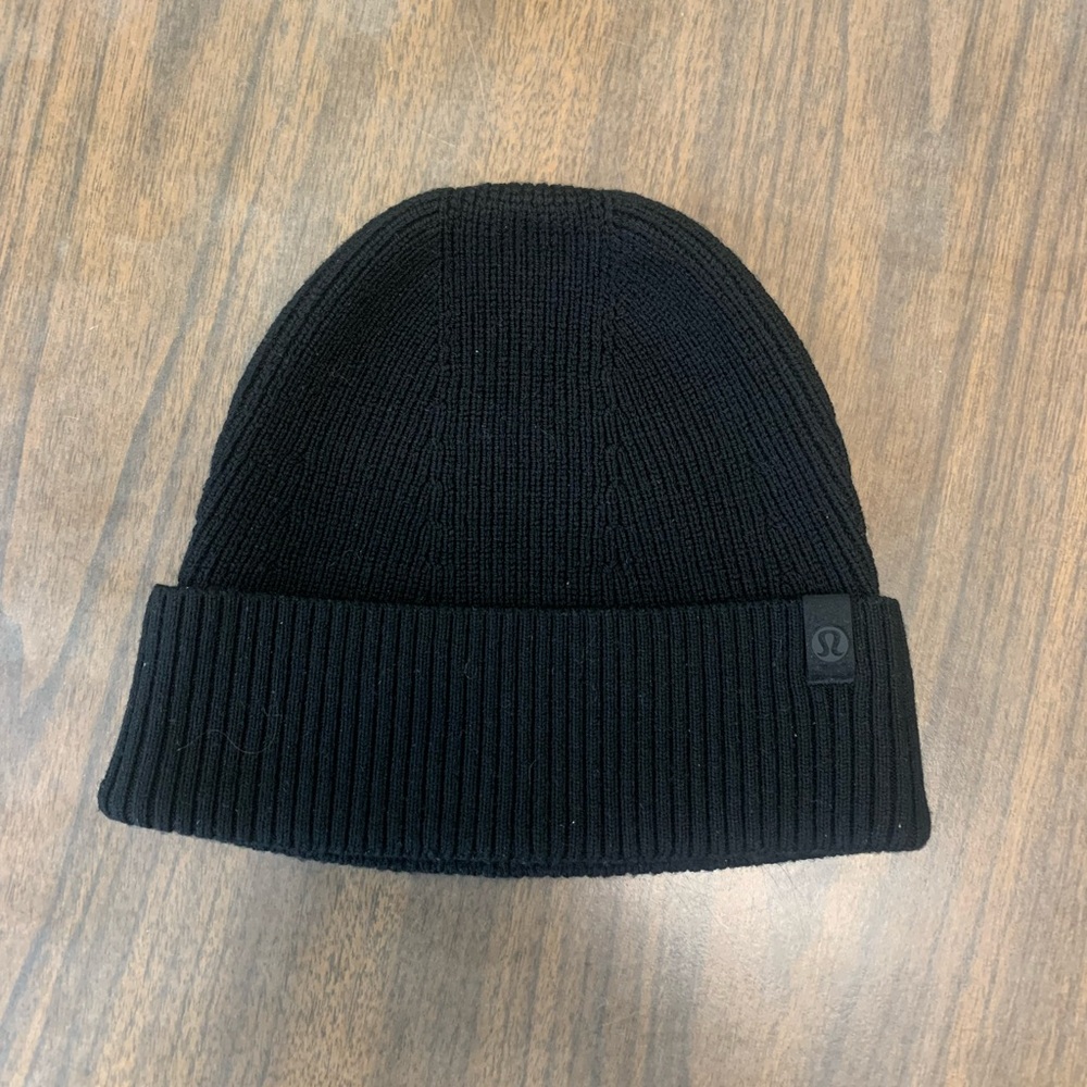 lululemon athletica Black Ribbed Beanie